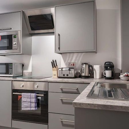 Lovely 1 Bed Apartment In Liverpool Centre Luaran gambar
