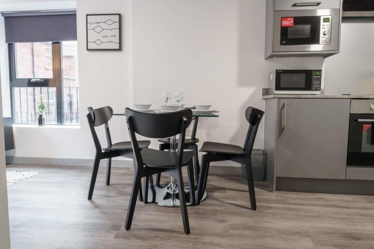 Lovely 1 Bed Apartment In Liverpool Centre Luaran gambar