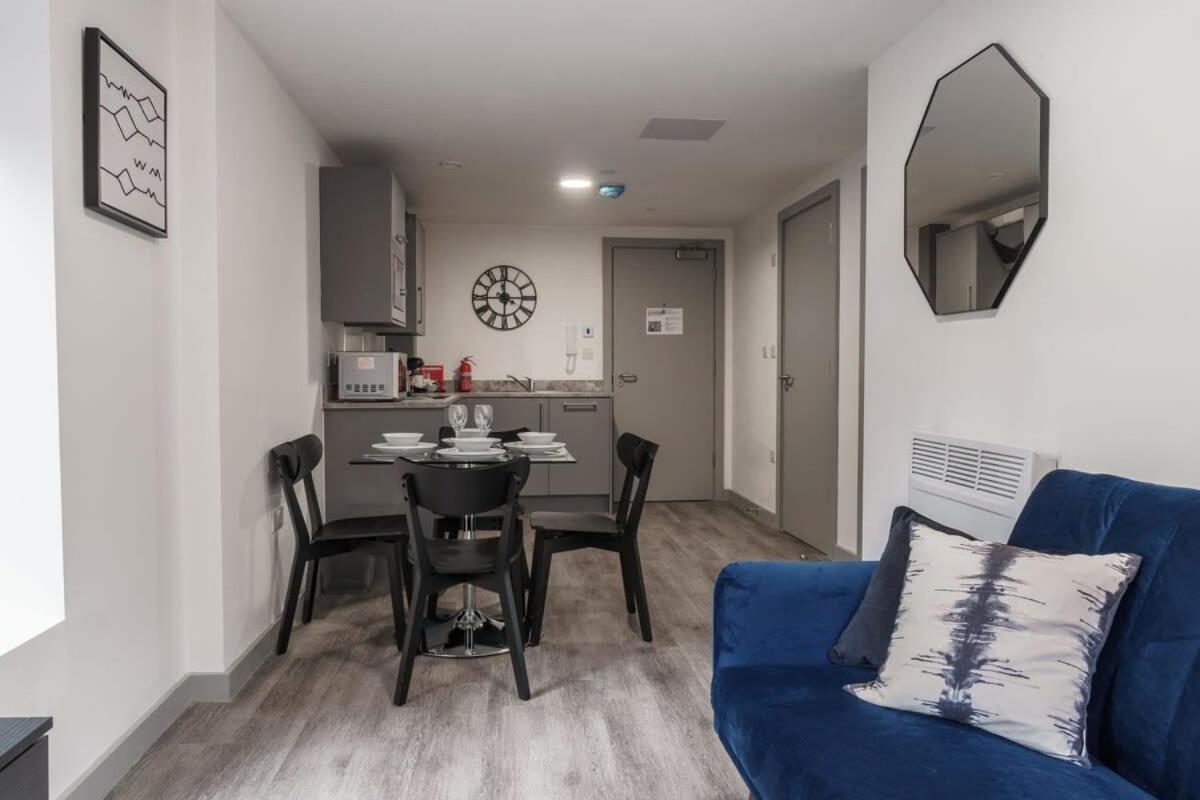 Lovely 1 Bed Apartment In Liverpool Centre Luaran gambar